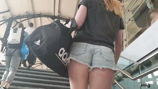 Candid upshorts ass cheeks