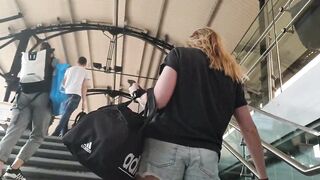 Candid upshorts ass cheeks