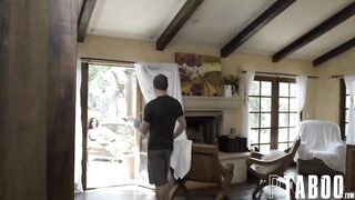 Stepmom Likes It Up The Booty - Lily Lane
