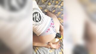 Ride mr Hankeys Beowulf Deep inside my Vagina on a Mirror