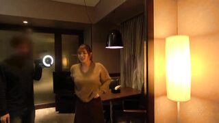 G cup perfect married woman has an affair with Gonzo.