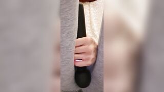 Muslim cunt with mouth Masturbating on Yoga Leggings and Squirt so Rough