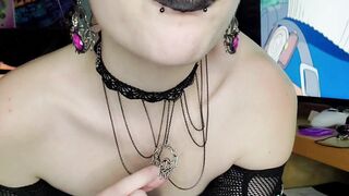 Gothic Stoner Bimbo Fills up her Twat and Butt-IzzyHellbourne