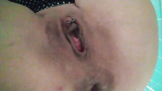 Changing my Filthy Tampon. Lick/suck Applicator