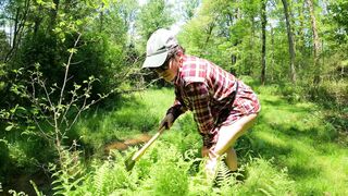 Nude Lumberjack