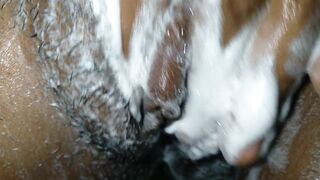 Washing my Cunt