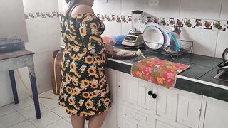 My stepmother is cooking I'm going to talk to her