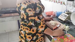 My stepmother is cooking I'm going to talk to her