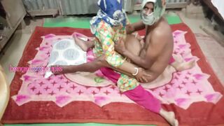 Invited friend's sister to my room, stripped her nude and