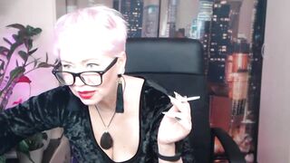Crazy dancing of luxurious older whore & her gaping snatch.!.