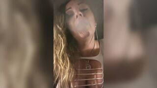 BambiAmbita and a Quick Smoking Hi!