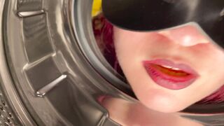 Long Ass mom Stuck into the Washing Machine and I Screwed her
