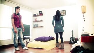 Colombian schoolgirl fucks the owner of the apartment where she