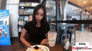Tattooed amateur Thai 19 year old Miw offering dessert to her euro
