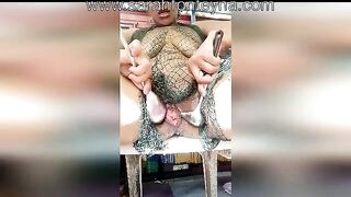 Amateur cougar Talks Crazy about Squirting inside Spanish and everything goes Wrong