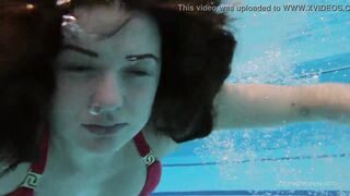 Red swimsuit babe Katy with hairy twat underwater