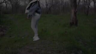 OUTSIDE SEX NUDE INTO PARK - AMATEUR LOVERS OUTDOORS