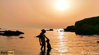 Lovers having Sex at Sundown got Recorded on Voyeur Web Cam