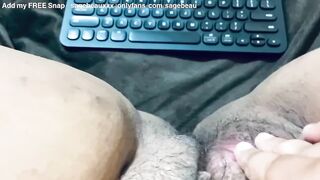 Upclose Cunt Squirts into Zoom Class
