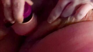BBW Masturbating with her Dildo and makes herself Cum