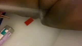 African BBW Solo Shower Squirt