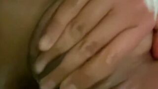 Tanta Voglia Di Venire Subito!!! Amatoriale VERO!!! Squirt e Twat Creamy!!!