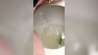 Pee for nearly two Minutes. Slow Relief Feels so Super.