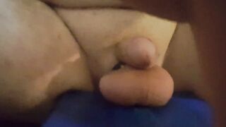 She Stepes on my Nuts Ma Calca Pe Coaie