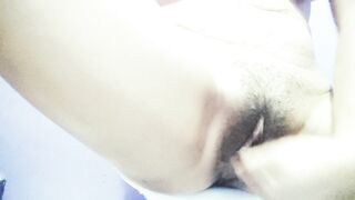 LOVE TO PLAY WITH MY SOAK CUNT AND BREASTS