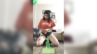 Spooky Stoner Bimbo Jizzes on her Vibrator