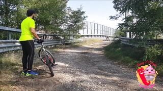 He Falls off his Bike to look at Ladymuffin