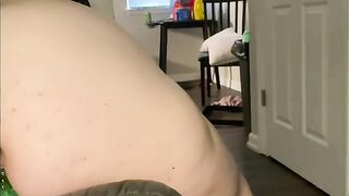 BBW Babysitter Masterbates with Lemon Lime Soda