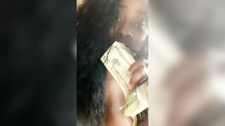 Influencer Thot will do anything when she can't Pay for Photoshoot