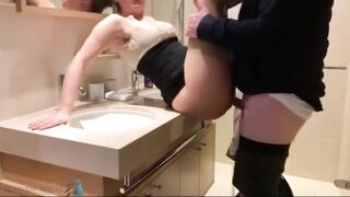 I went to the Wc saw an Employee of the Store and Banged! her Rough right there