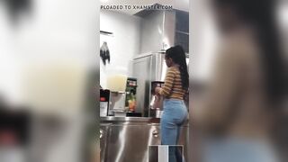 SUPERB Butt into JEANS