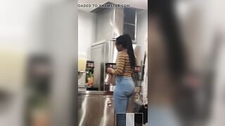 SUPERB Butt into JEANS