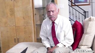 Creep dig watching as his buddy fucks lovely barely legal Women