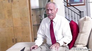 Creep dig watching as his buddy fucks lovely barely legal Women