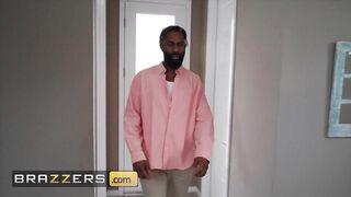 Brazzers – Codi Vore Wants Some Alone Time With Steve