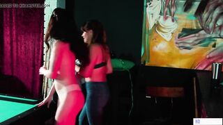 Lesbian Barista Having Sex With Hot pussy with mouth Client