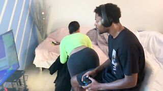 Stretch and Carmela Clutch Fortnite Chronicles part one