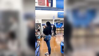 Fine ass momma in Walmart