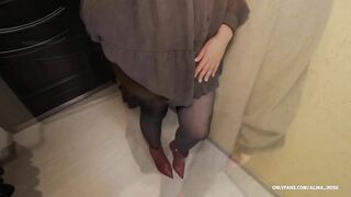 Stepsister came home after the club and gave a nailed