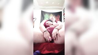 Amateur Moans and Ejaculates with Dildo