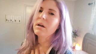 Finger Licking Gorgeous! Cheating Housewife! cougar