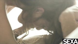 Adorable women blows her BF's morning wood before ride it