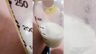 Pumping Breastmilk to Letdown