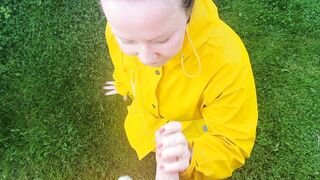 Sucking Off my Husbands Penis inside the Garden