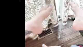 Squirt all over the Floor Morning Masturbation