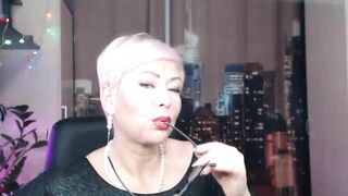 Rough point of view Hand Job With Big Titted Older Skank & Hard Close
